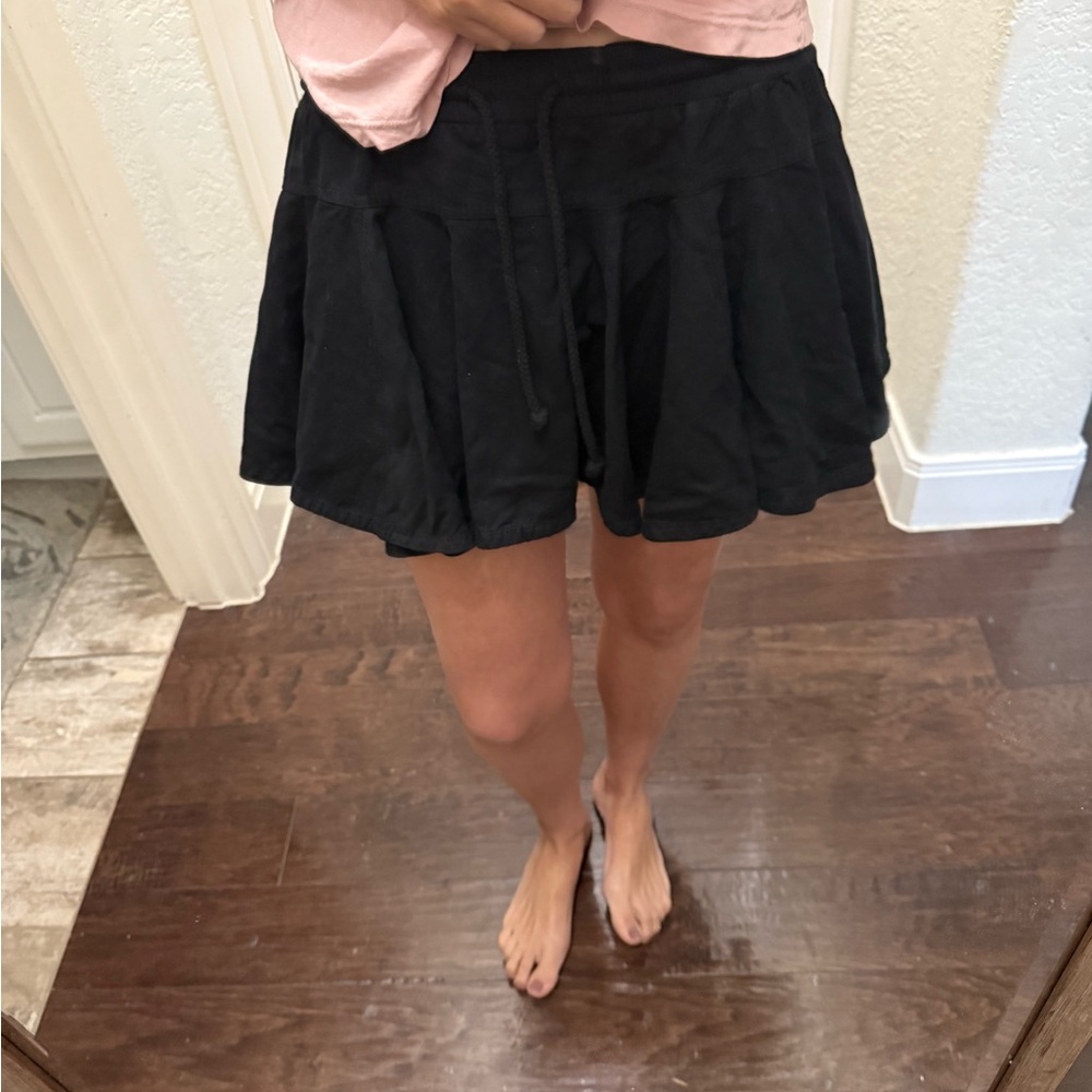 NEW NWT Anthropologie Black Pleated mini Skirt size S
